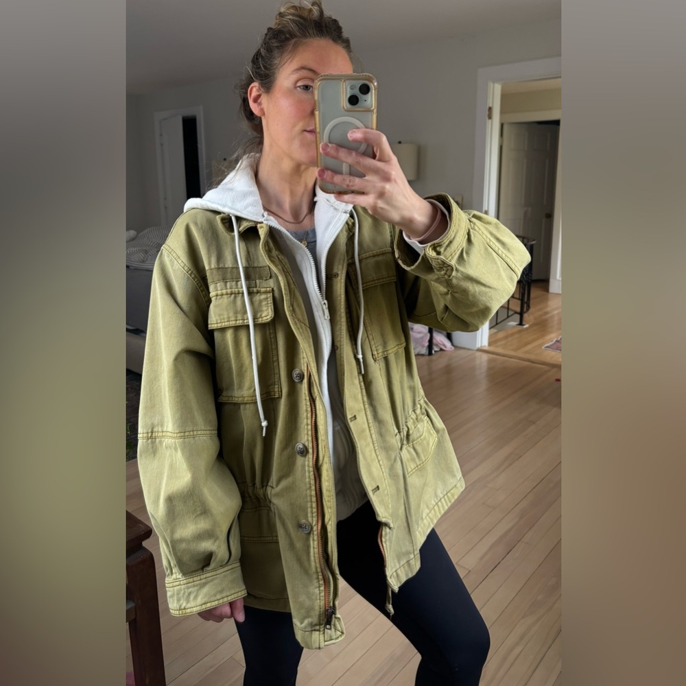 Great for spring 🌸Free People Khaki Utility Jacket